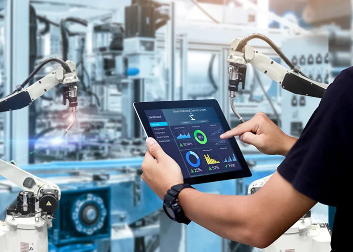 Commerce-Manufacturers, Empower Yourself With the Tools Needed to Thrive in a Digital-First World 